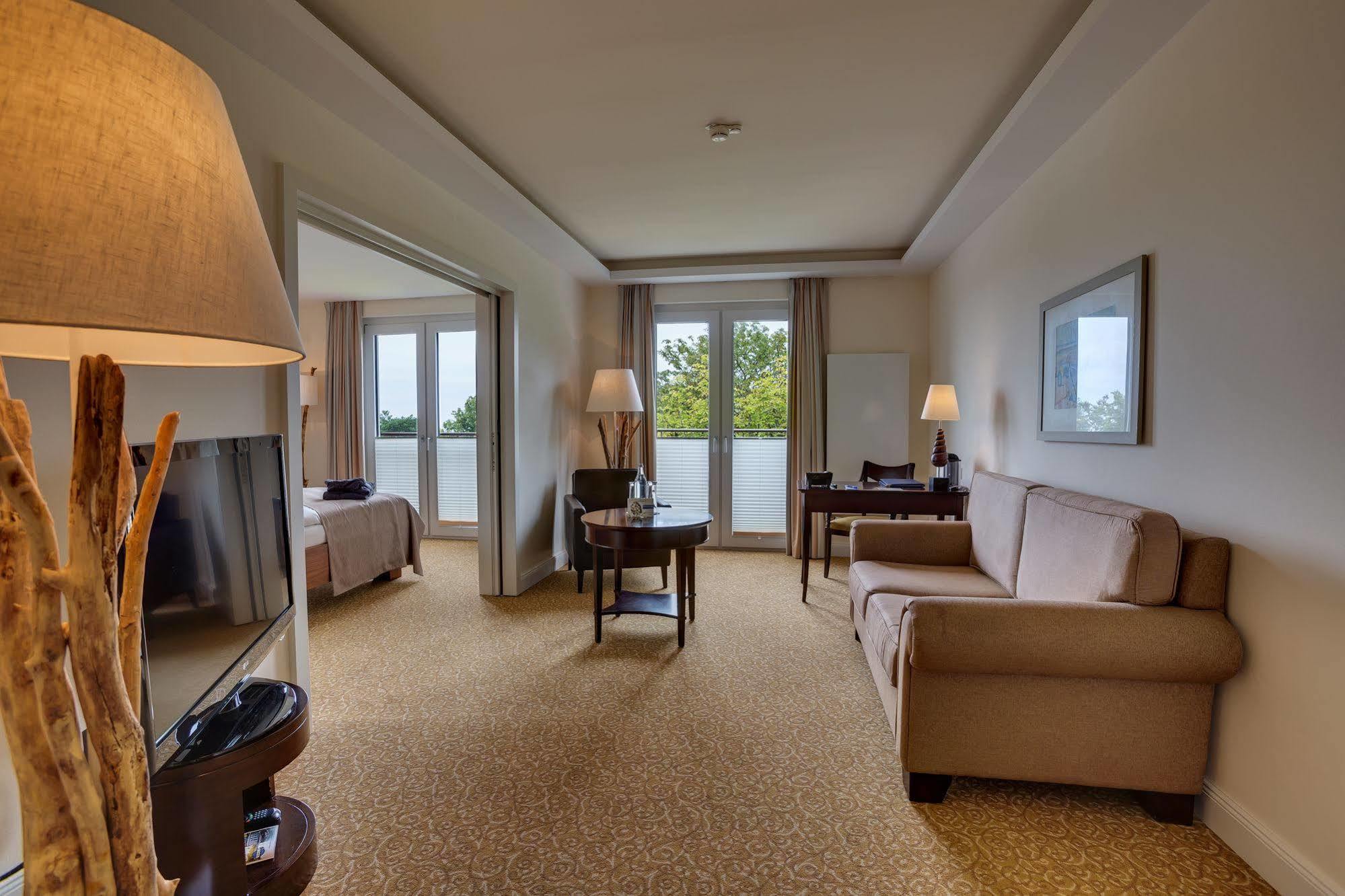 Upstalsboom Kuehlungsborn Otel Dış mekan fotoğraf